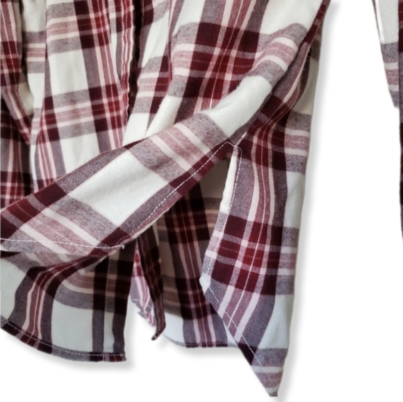 Sanctuary Boyfriend for Life Renegade Plaid Long Sleeve Button Front Relaxed Fit - Picture 11 of 16